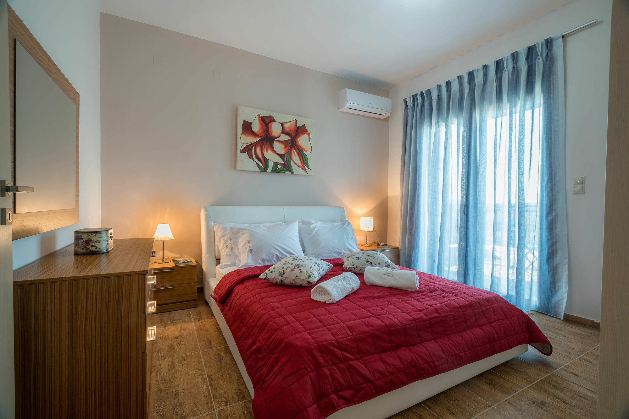 Olive Garden Vila Perama (Crete)