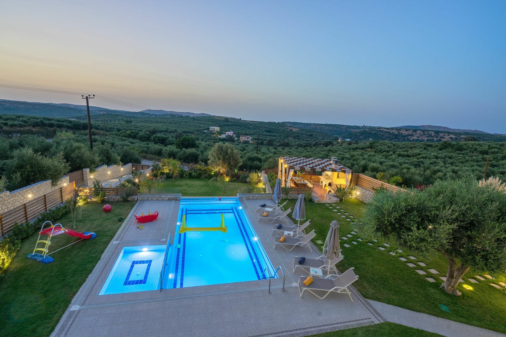 Olive Garden * Perama (Crete)